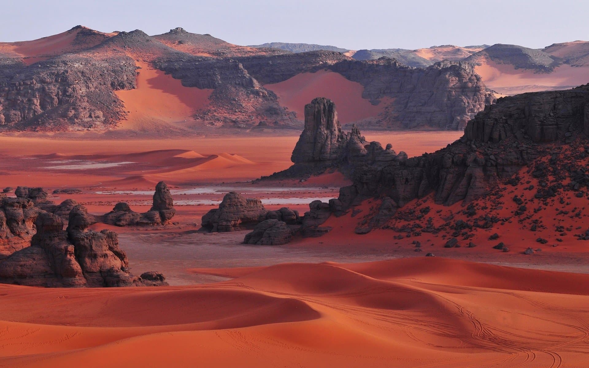 L'Âme du Tassili N'Ajjer : Entre Peintures Rupestres et Mystères Préhistoriques - 1