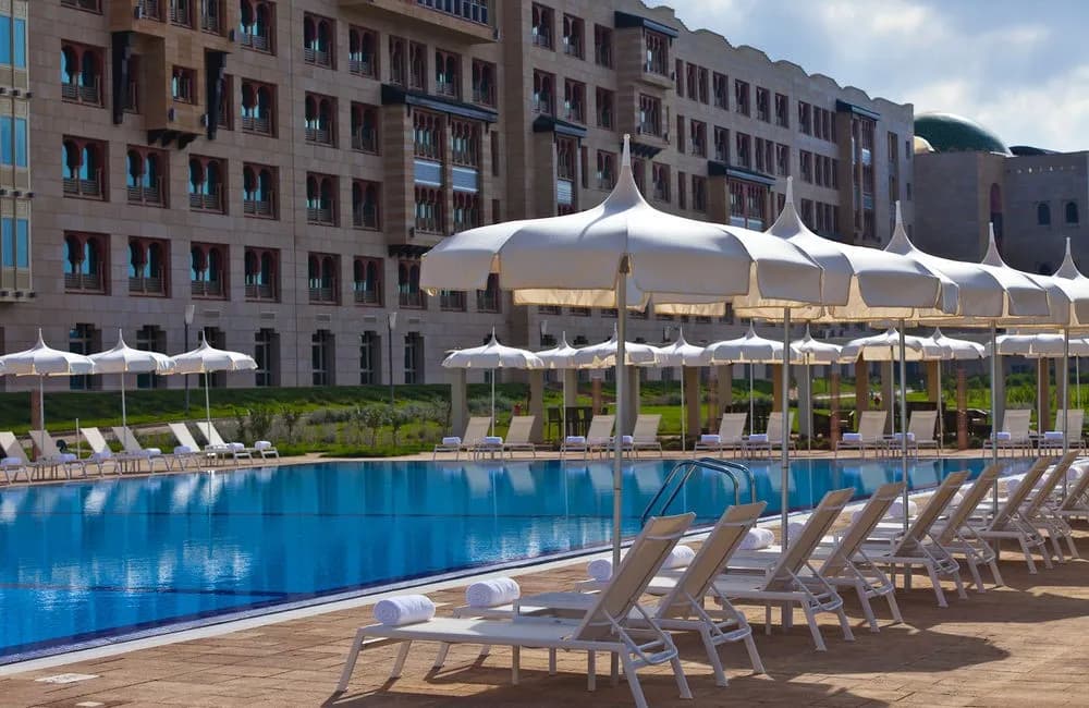 Hôtel Renaissance - 2