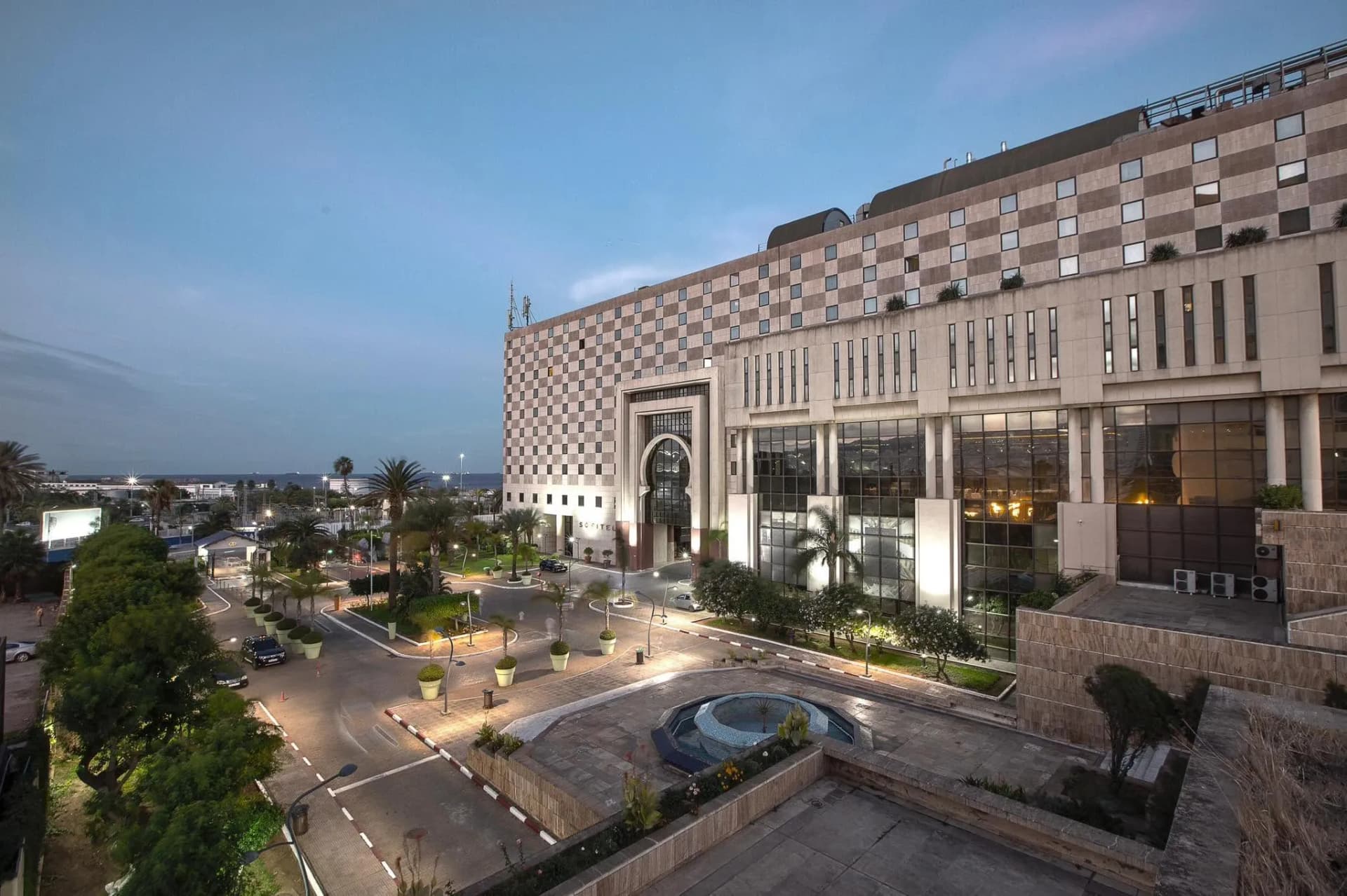 Hôtel Sofitel - 1